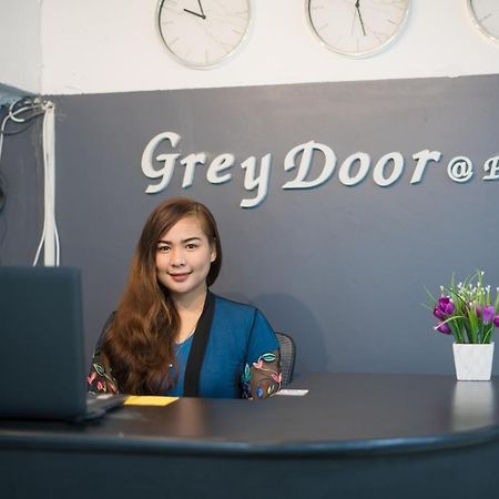 Hotel Grey Door Patong Exterior foto