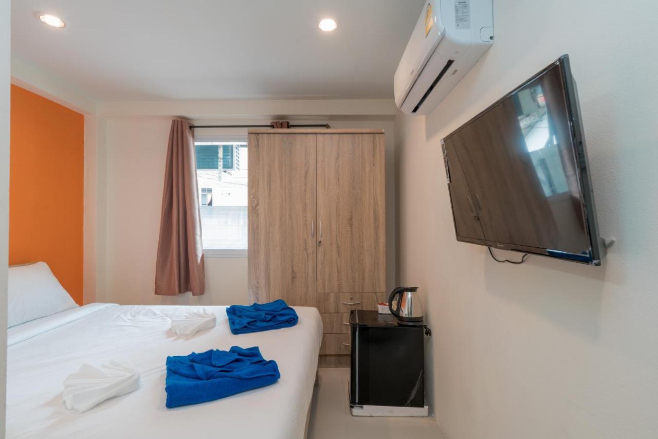 Hotel Grey Door Patong Exterior foto